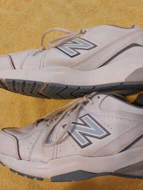 New Balance 608 Ladies Size 11W